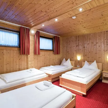 Lovely Chalet In Saalbach Hinterglemm With Sauna Chalet